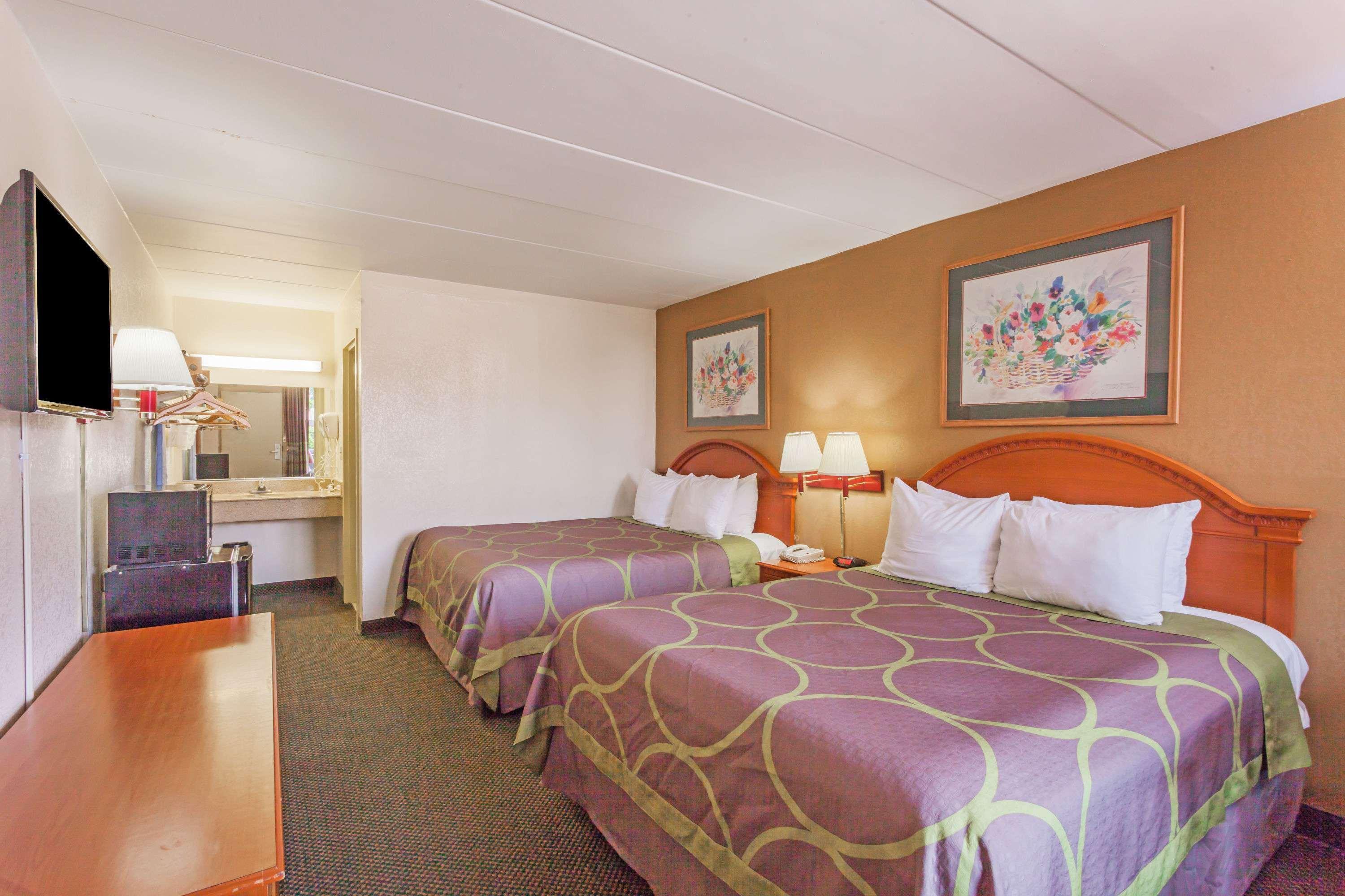 Super 8 By Wyndham Manassas Ξενοδοχείο Εξωτερικό φωτογραφία