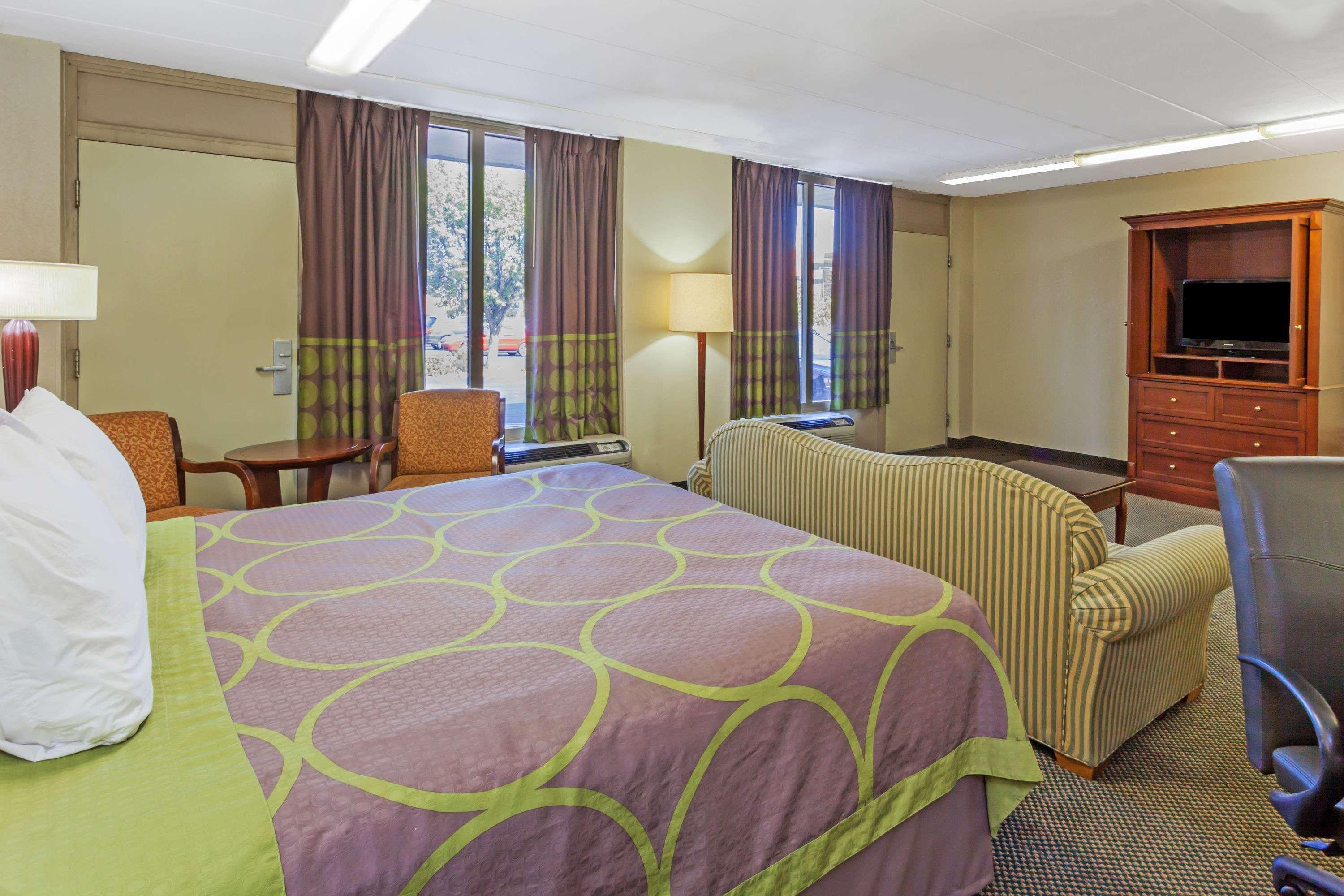 Super 8 By Wyndham Manassas Ξενοδοχείο Εξωτερικό φωτογραφία